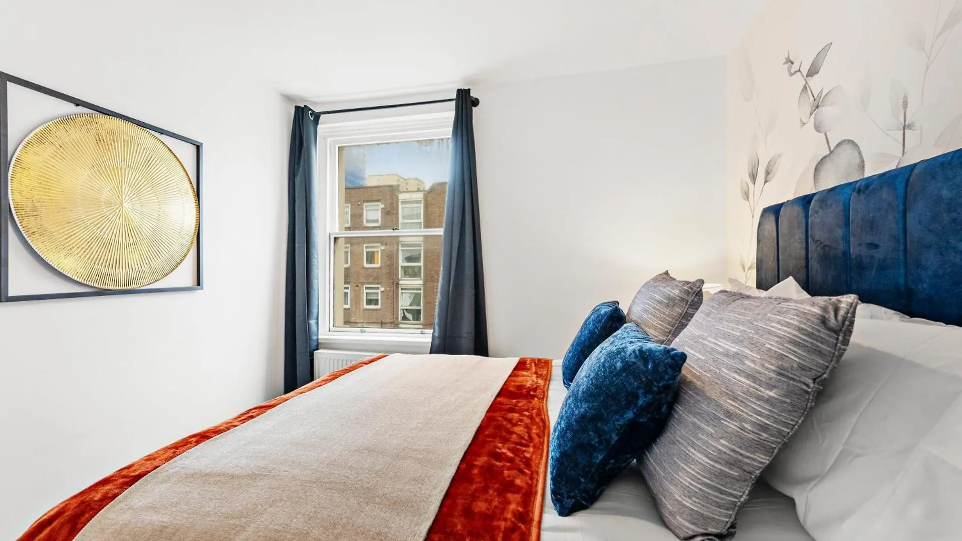 Stylish 3 Bed Flat In Brighton - Sleeps 8 Apartment
