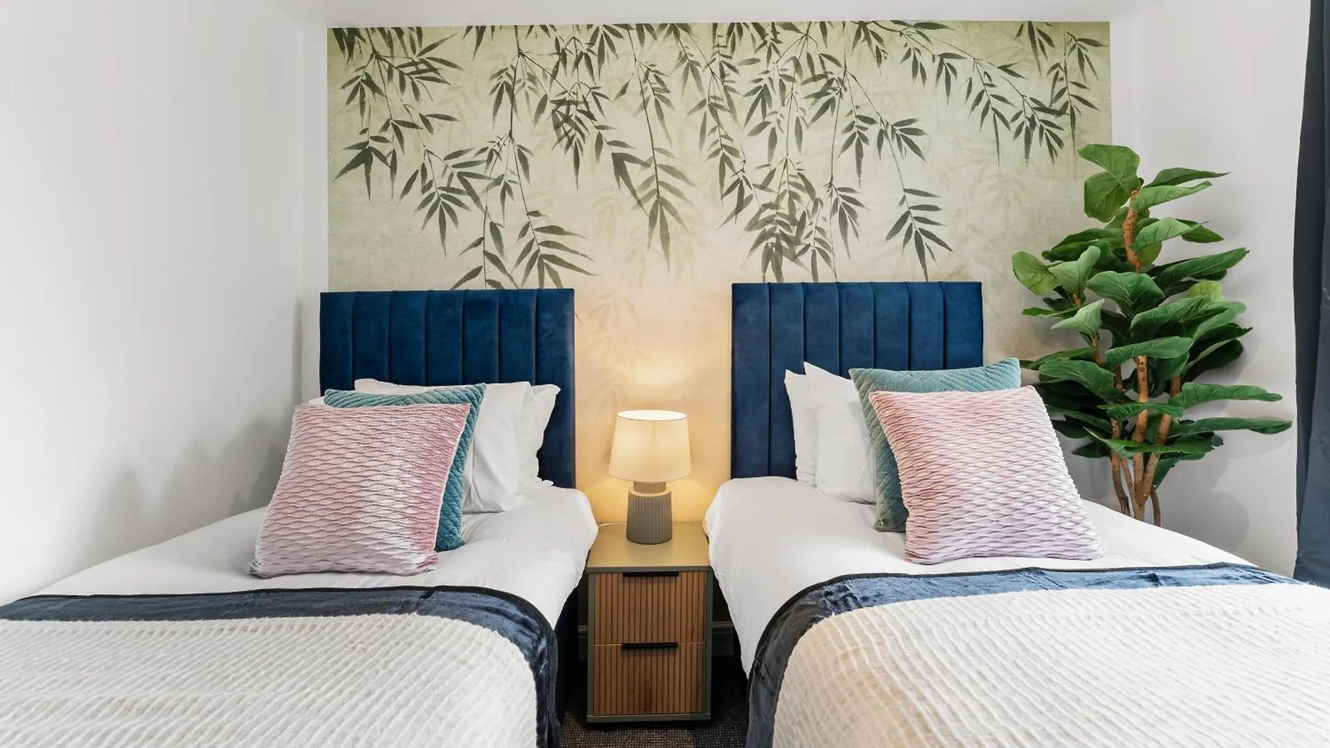 Stylish 3 Bed Flat In Brighton - Sleeps 8 Apartment United Kingdom